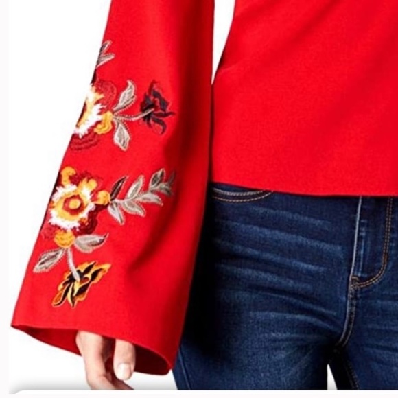 Red Femme top with embellished sleeves - Picture 3 of 4